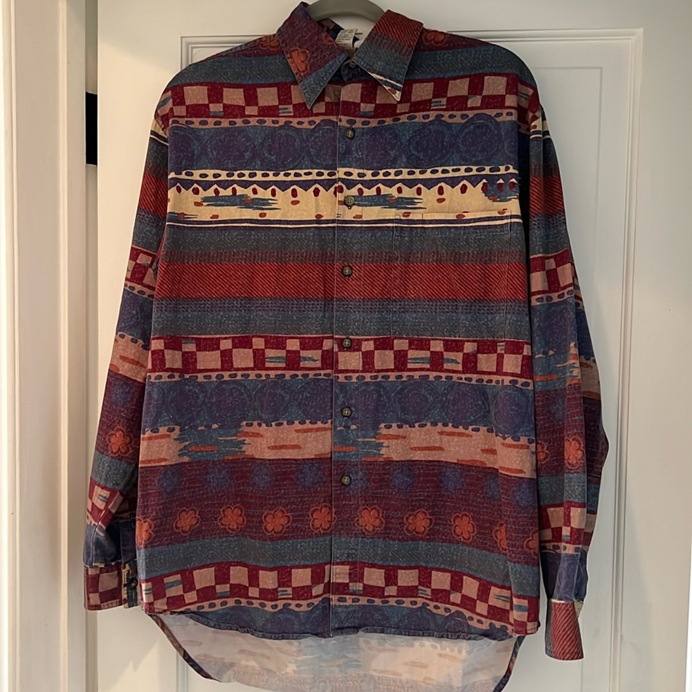 Vintage 90’s brand is Territory ahead Aztec printed  down shirt